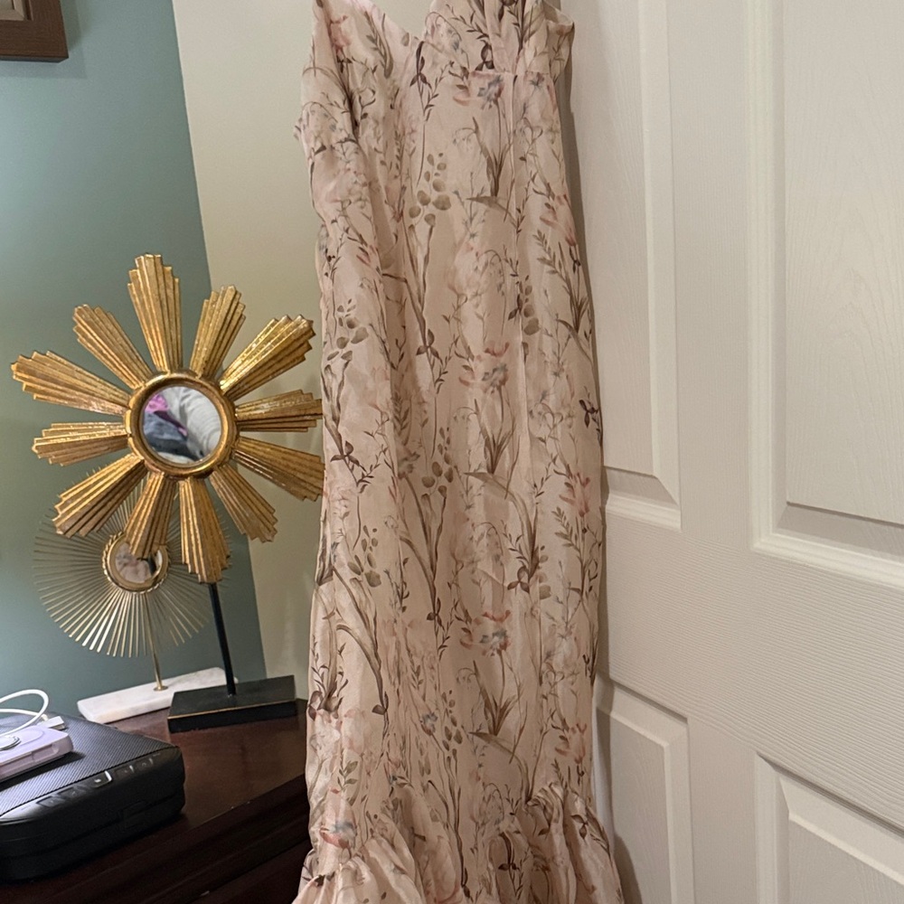 Storia floral maxi dress mermaid fluted hem dress size large nwt